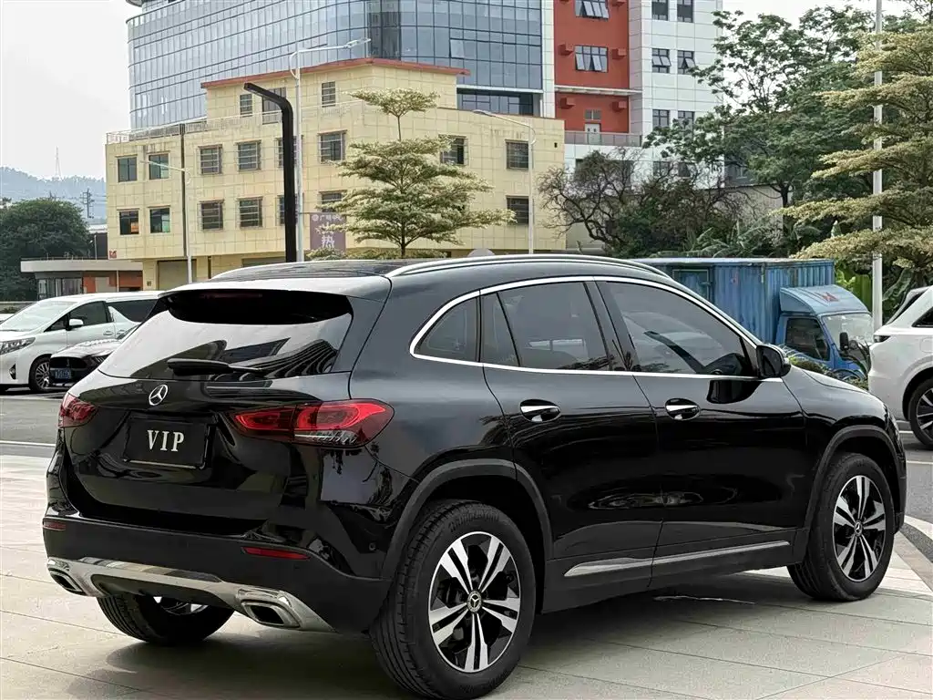 Mercedes-Benz GLA 2022 GLA 200 купить на сайте DeffCars