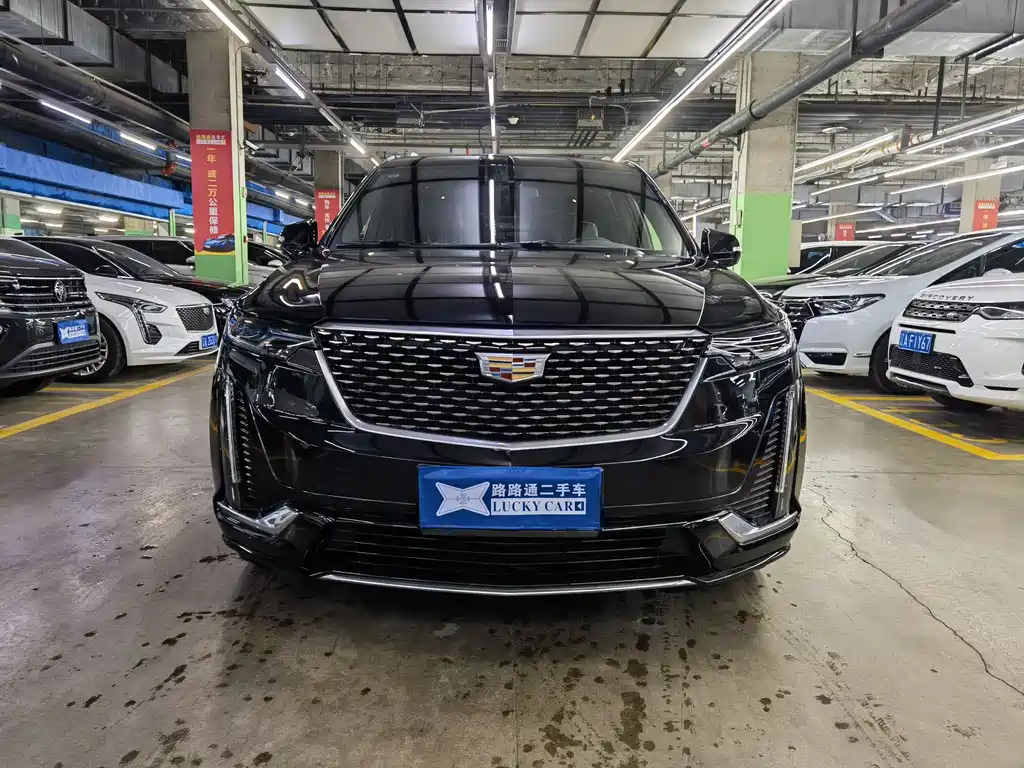 Cadillac XT6 2022 2.0T six-seat four-wheel drive stylish model купить на сайте DeffCars