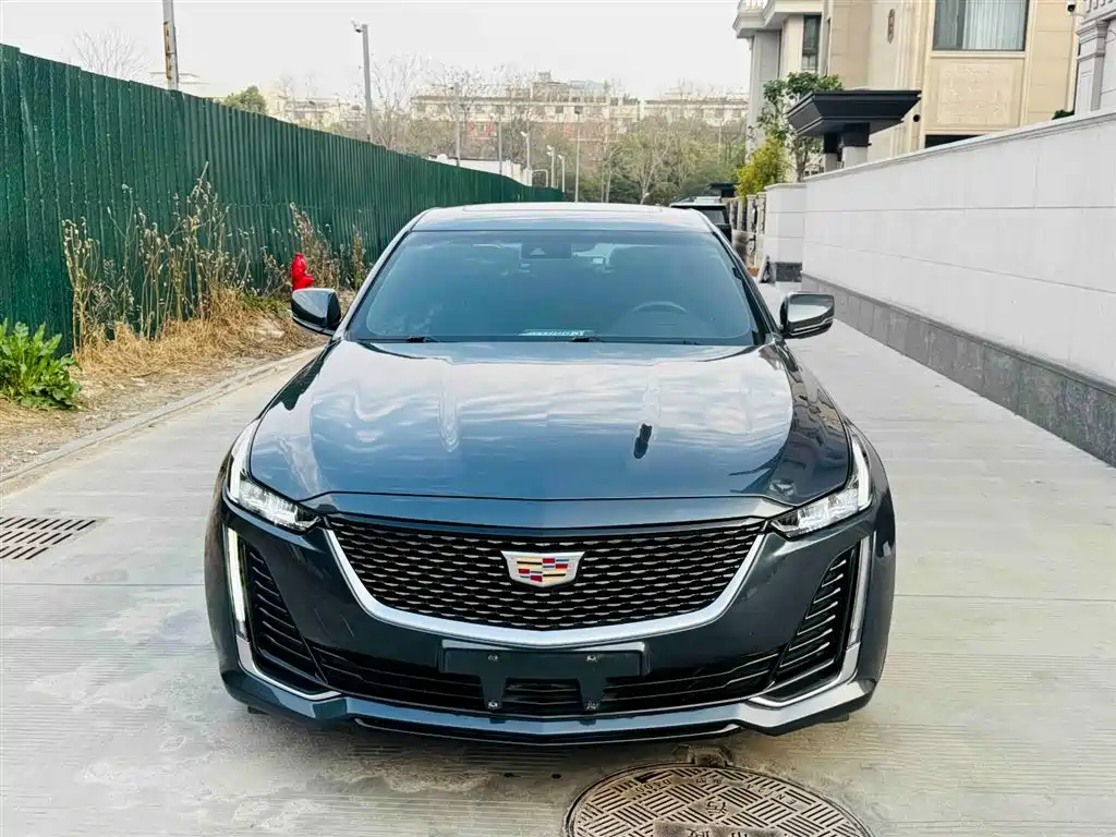 Cadillac CT5 2021 28T Fashion Model купить на сайте DeffCars