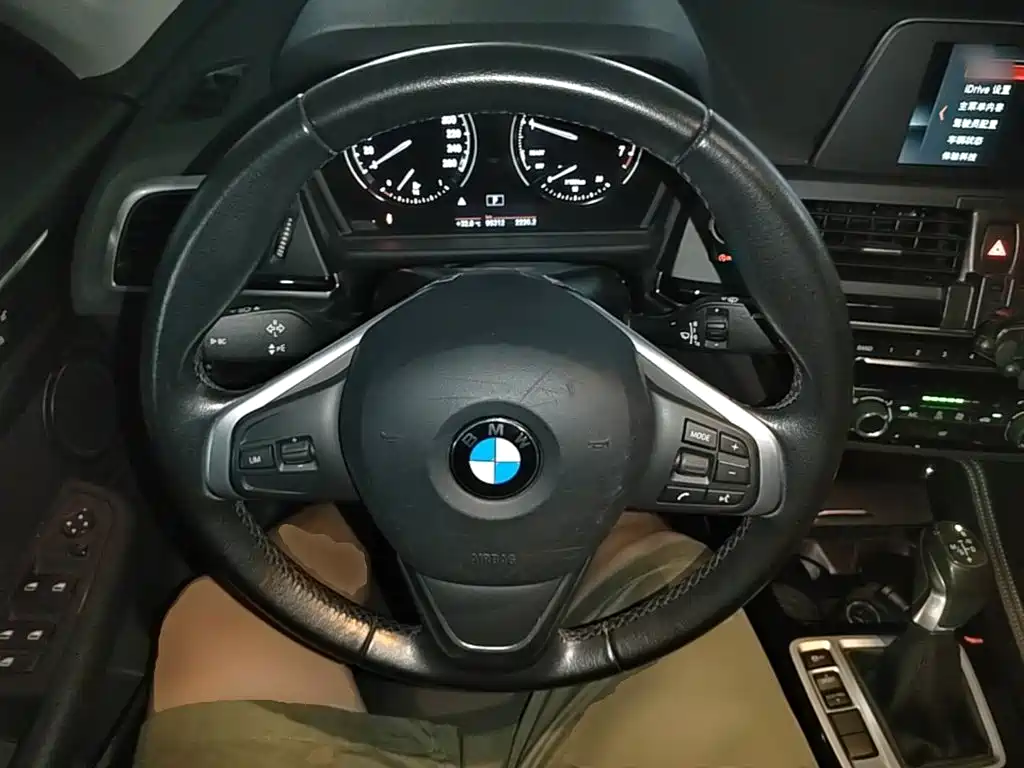 BMW 1 Series 2018 118i Sports купить на сайте DeffCars