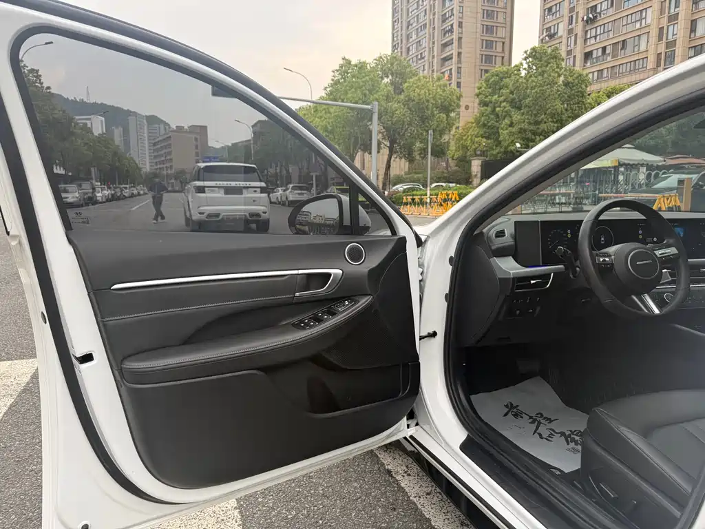 Sonata 2024 1.5T Pro купить на сайте DeffCars