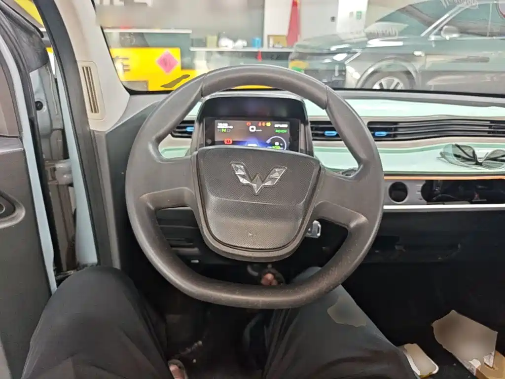 Hongguang MINIEV 2020 Relaxed Model Ternary Lithium купить на сайте DeffCars