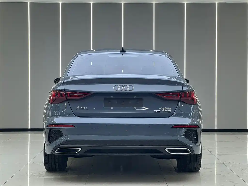 Audi A3 2022 A3L Limousine 35 TFSI RS Kit Burning Speed ​​Type купить на сайте DeffCars