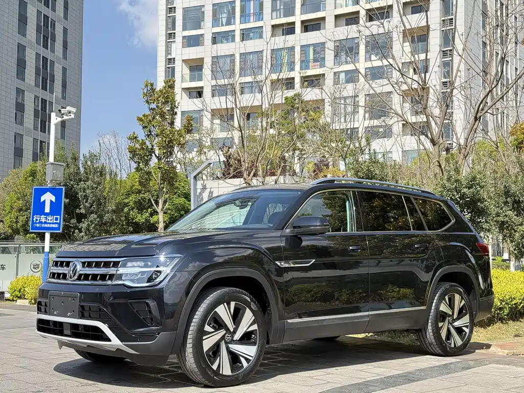 Touron 2024 380TSI four-wheel drive luxury version купить на сайте DeffCars