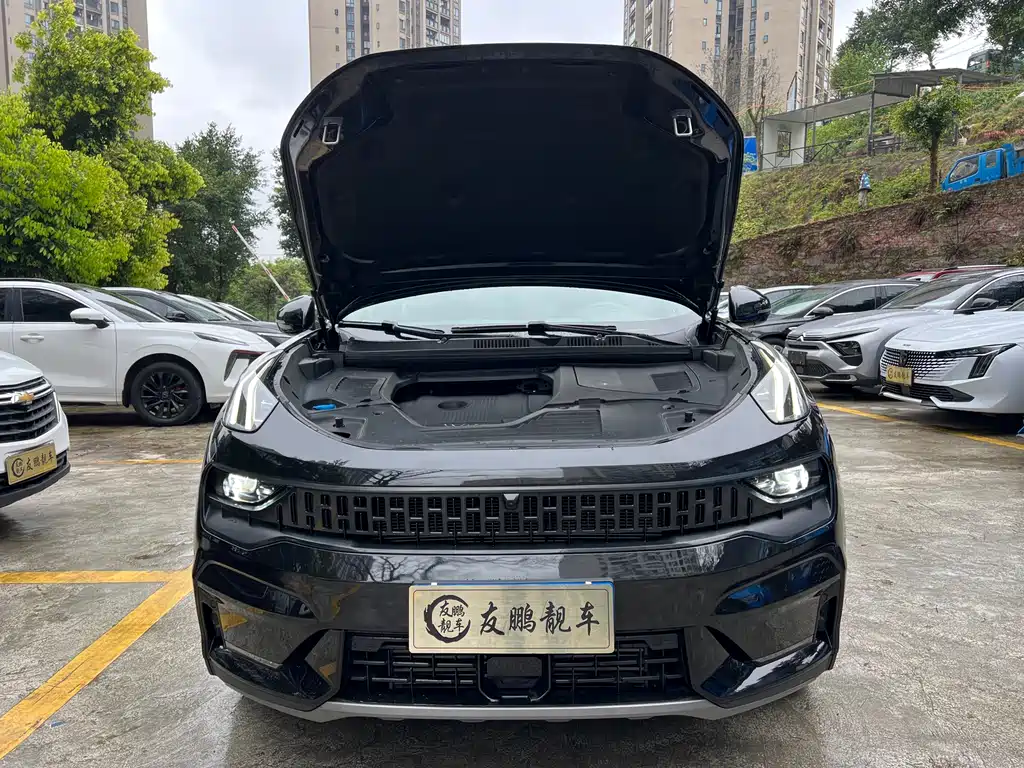 Lynk & Co 05 2022 2.0TD four-wheel drive Halo купить на сайте DeffCars