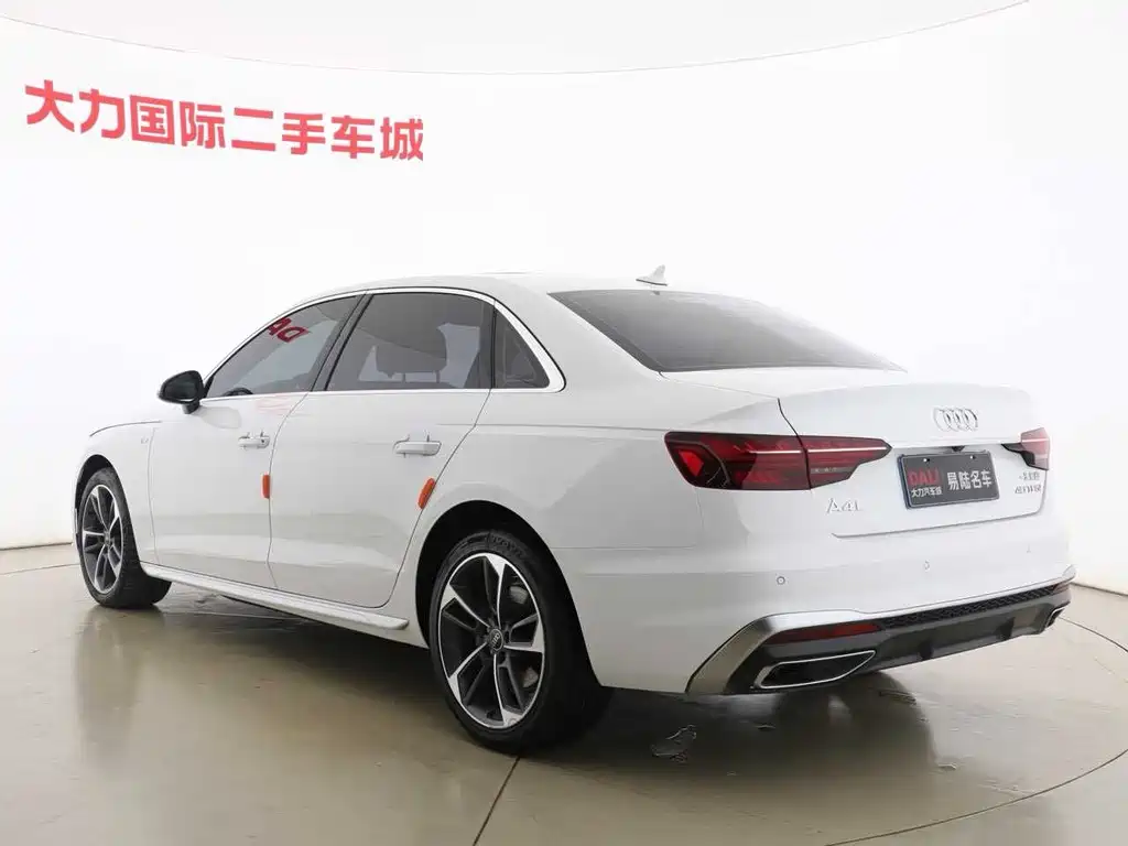 Audi A4L 2022 40 TFSI Fashionable and Dynamic купить на сайте DeffCars
