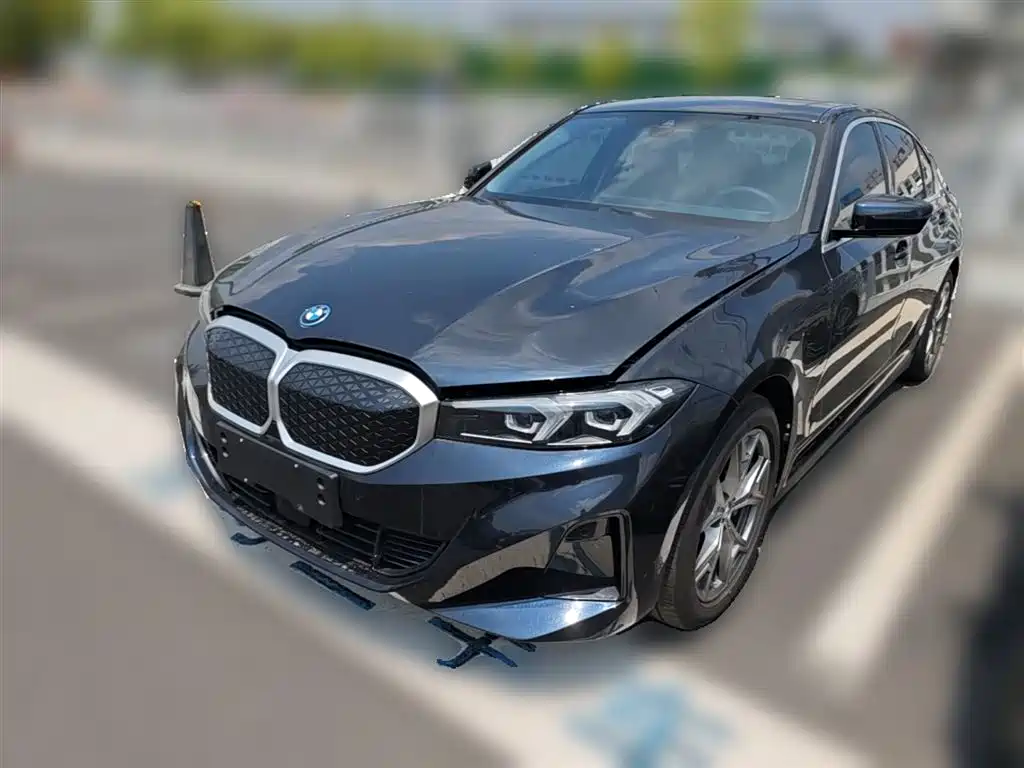 BMW i3 2025 eDrive 35 L купить на сайте DeffCars
