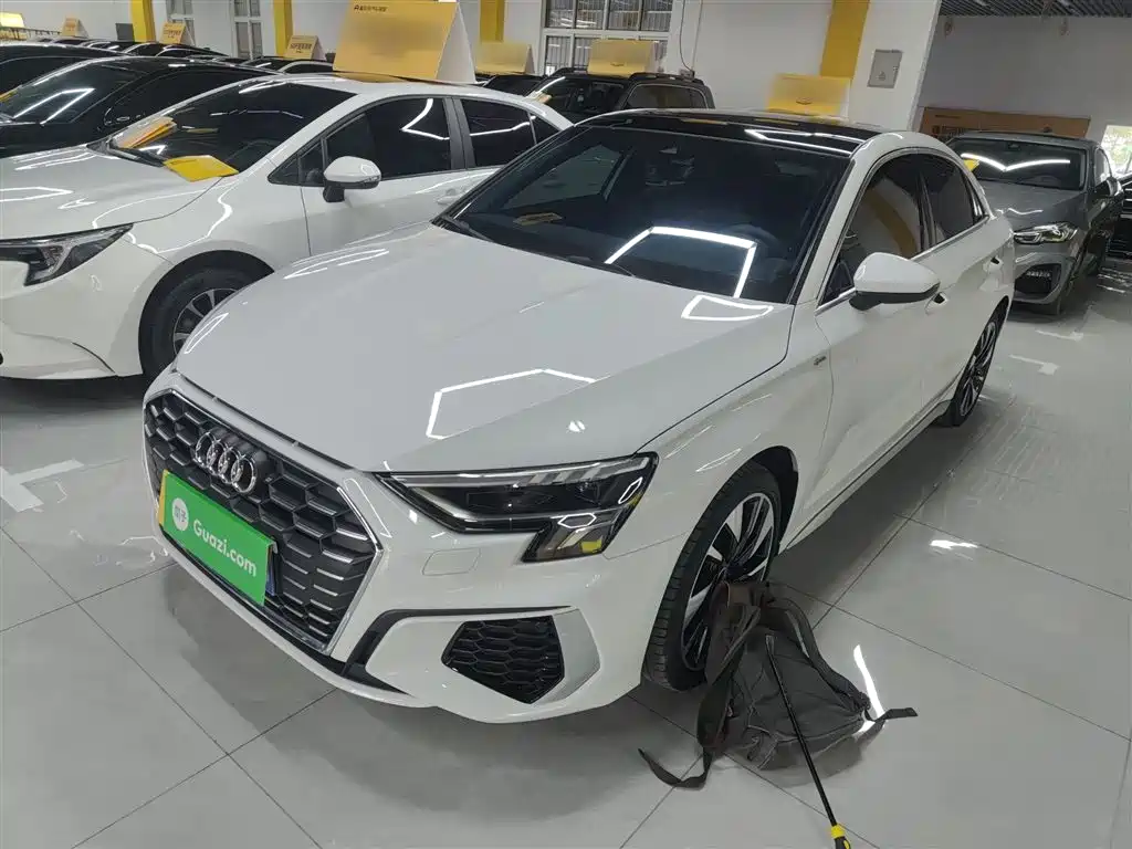 Audi A3 2024 A3L Limousine 35 TFSI Fashionable and Sporty купить на сайте DeffCars