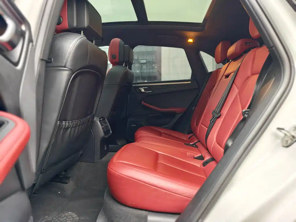 Macan 2021 Macan 2.0T купить на сайте DeffCars