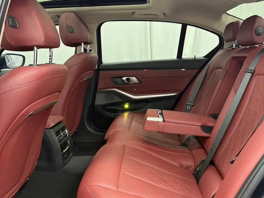 BMW 3 Series 2023 320Li M Sports Package купить на сайте DeffCars