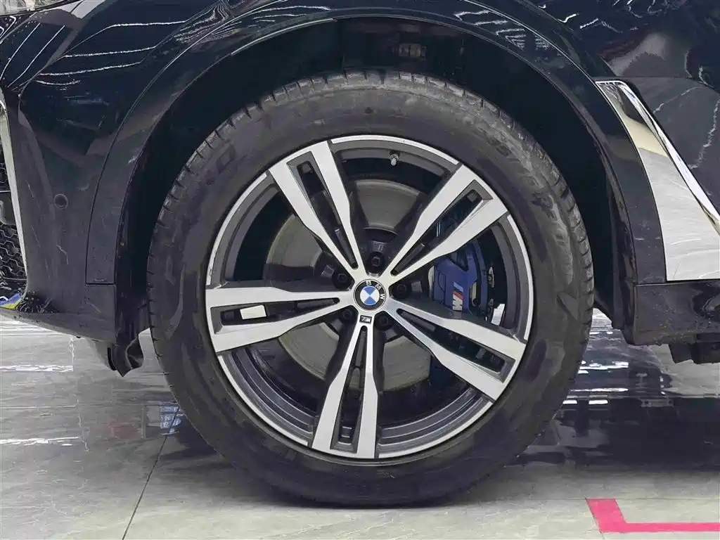 BMW X7 2021 xDrive40i Exclusive M Sports Package купить на сайте DeffCars