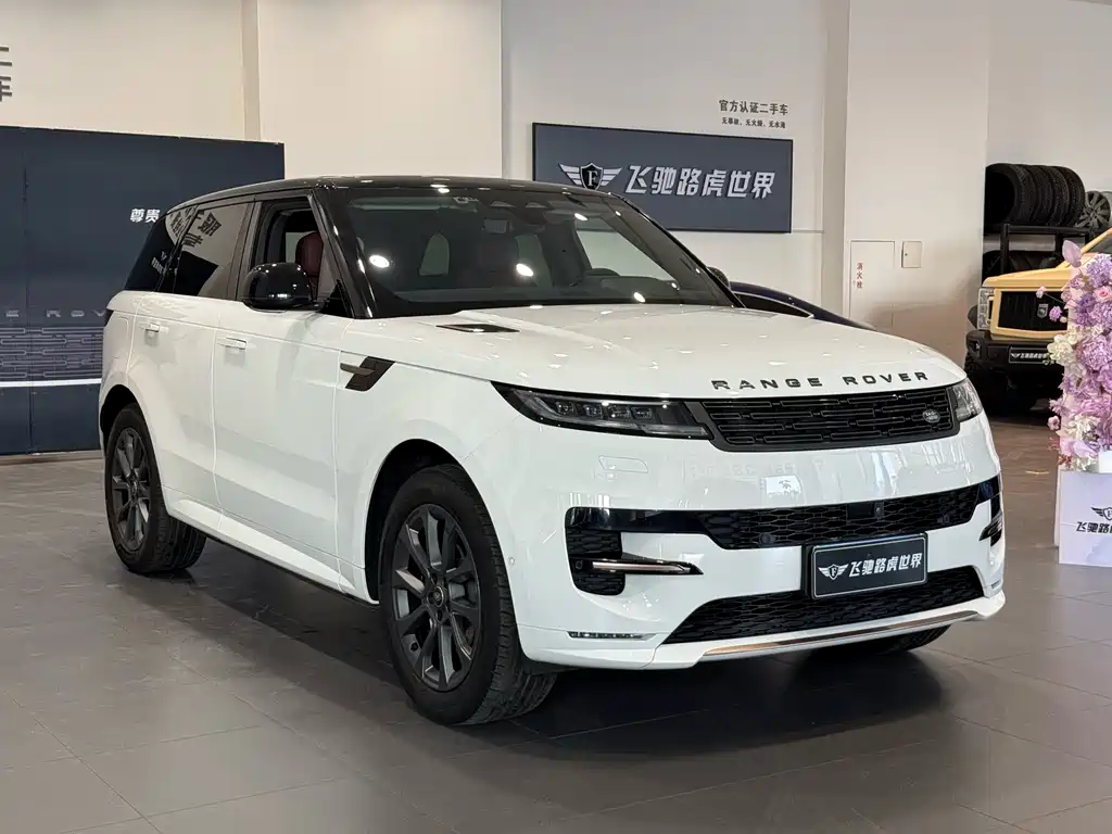 Range Rover Sport 2023 400PS Dynamic SE купить на сайте DeffCars