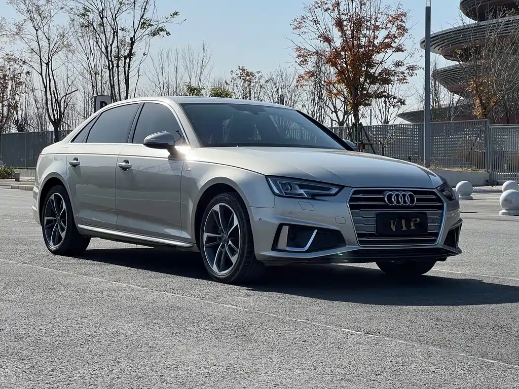 Audi A4L 2019 40 TFSI Sports National VI купить на сайте DeffCars