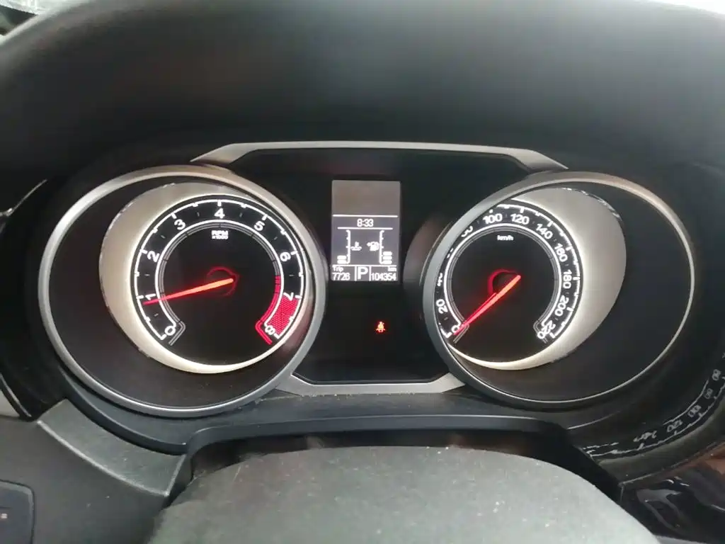 Rui Teng (MG Motor GS) 2016 2.0TGI TST Deluxe Edition купить на сайте DeffCars
