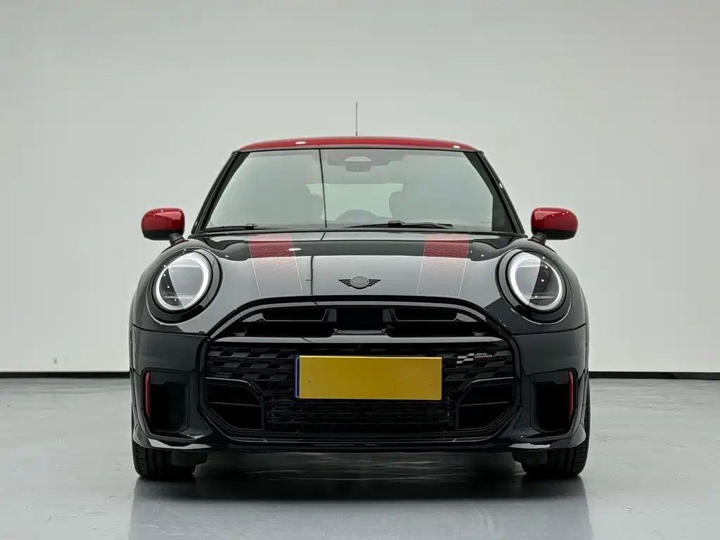JCW 2025 John Cooper works купить на сайте DeffCars