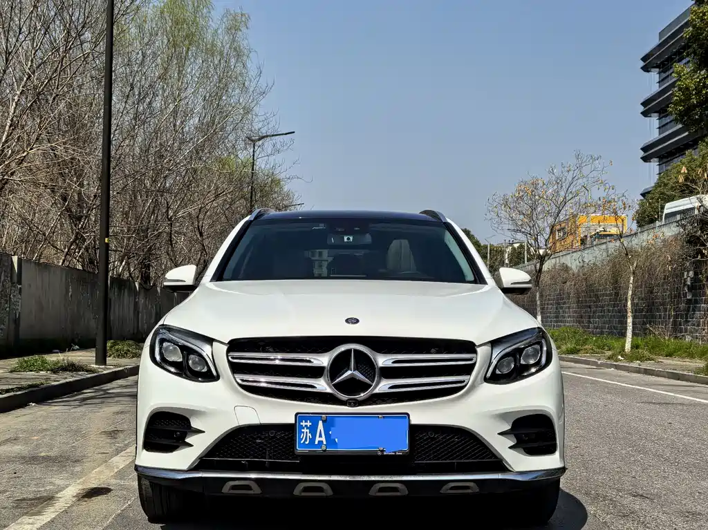 Mercedes-Benz GLC 2017 GLC 300 4MATIC Dynamic купить на сайте DeffCars