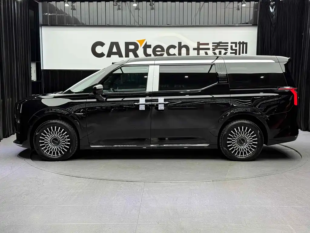 Jikrypton 009 2024 six-seat executive version four-wheel drive 108kWh купить на сайте DeffCars