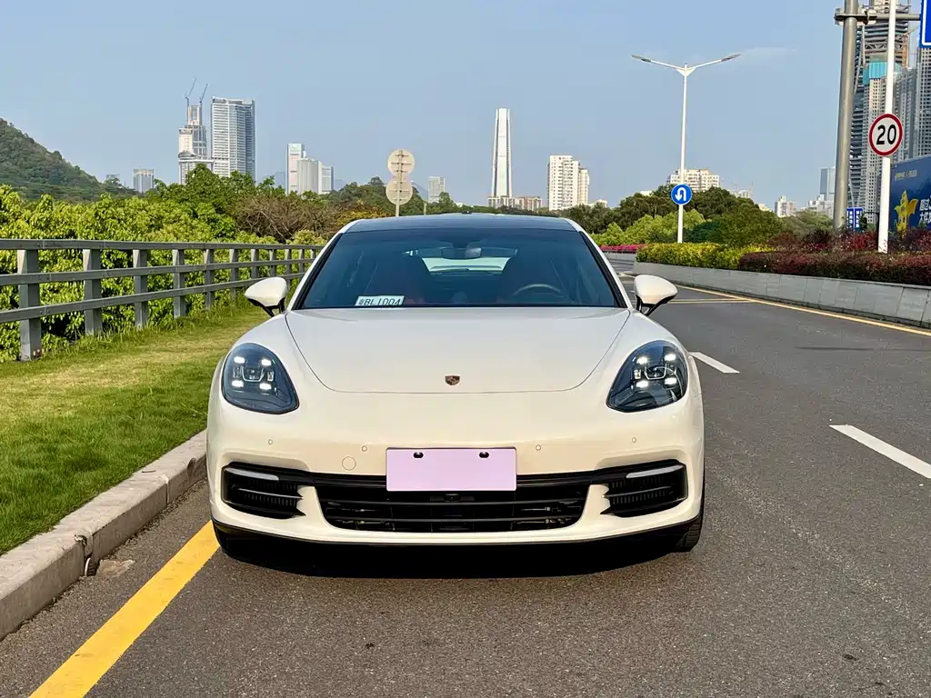 Panamera 2019 Panamera Executive Extended Edition 2.9T купить на сайте DeffCars