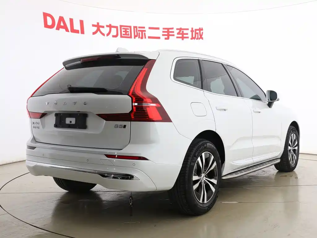 Volvo XC60 2024 B5 four-wheel drive Zhiyi Luxury Edition купить на сайте DeffCars
