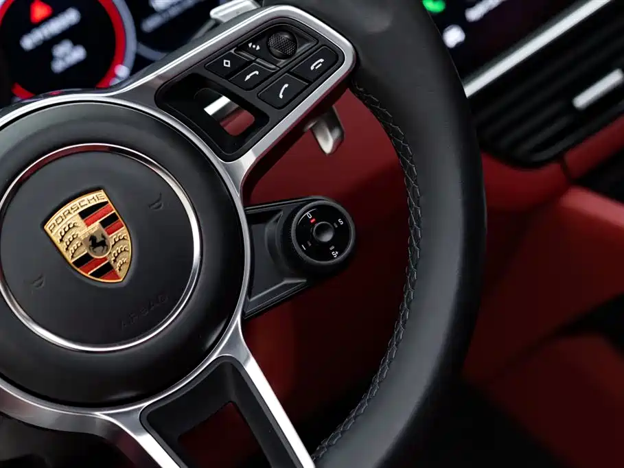 Cayenne 2022 Cayenne 3.0T Platinum Edition купить на сайте DeffCars