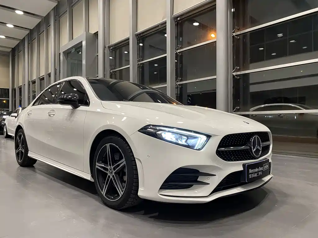 Mercedes-Benz A-Class 2020 A 220 L 4MATIC Sports Sedan купить на сайте DeffCars