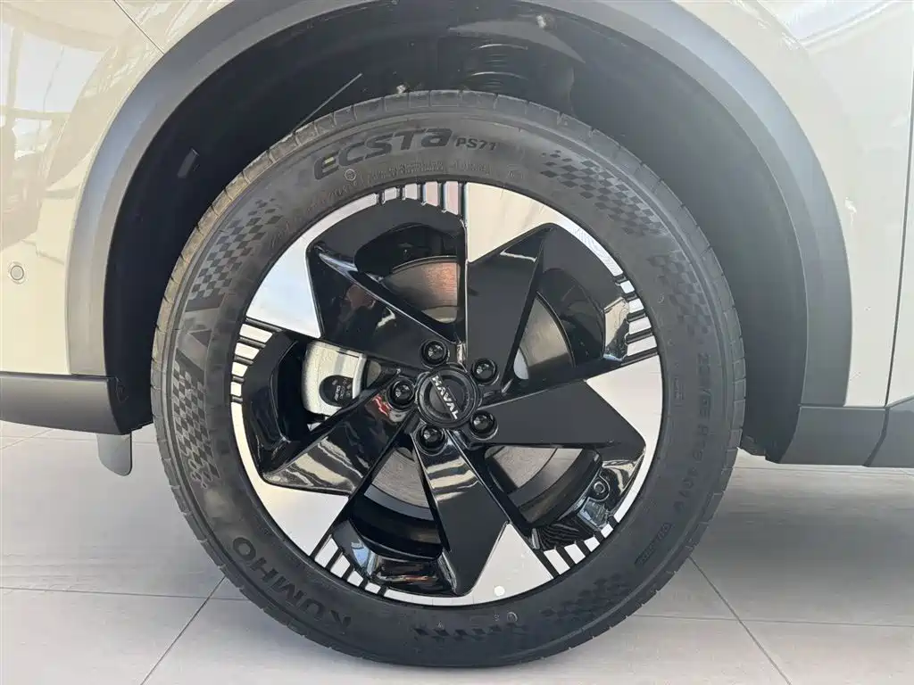 Haval Xiaolong MAX 2025 Hi4 110 Plus Smart Driving Edition купить на сайте DeffCars