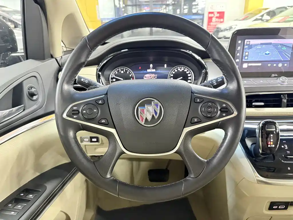 Buick GL8 2023 Land Business Class 652T Luxury купить на сайте DeffCars