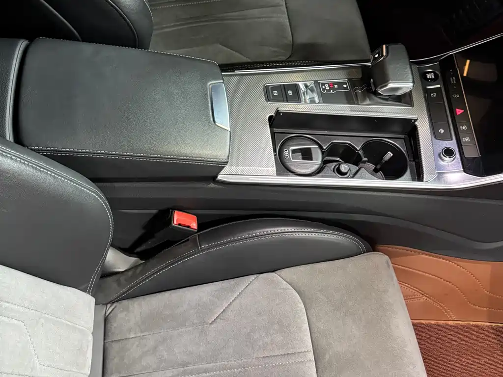 Audi A6L 2022 45 TFSI Premium Dynamic Model купить на сайте DeffCars