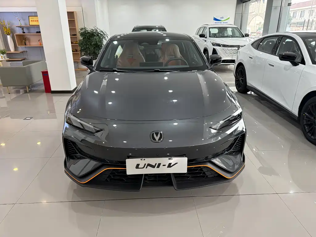 Changan UNI-V 2025 third generation 1.5T 500Bar distinguished sports model купить на сайте DeffCars
