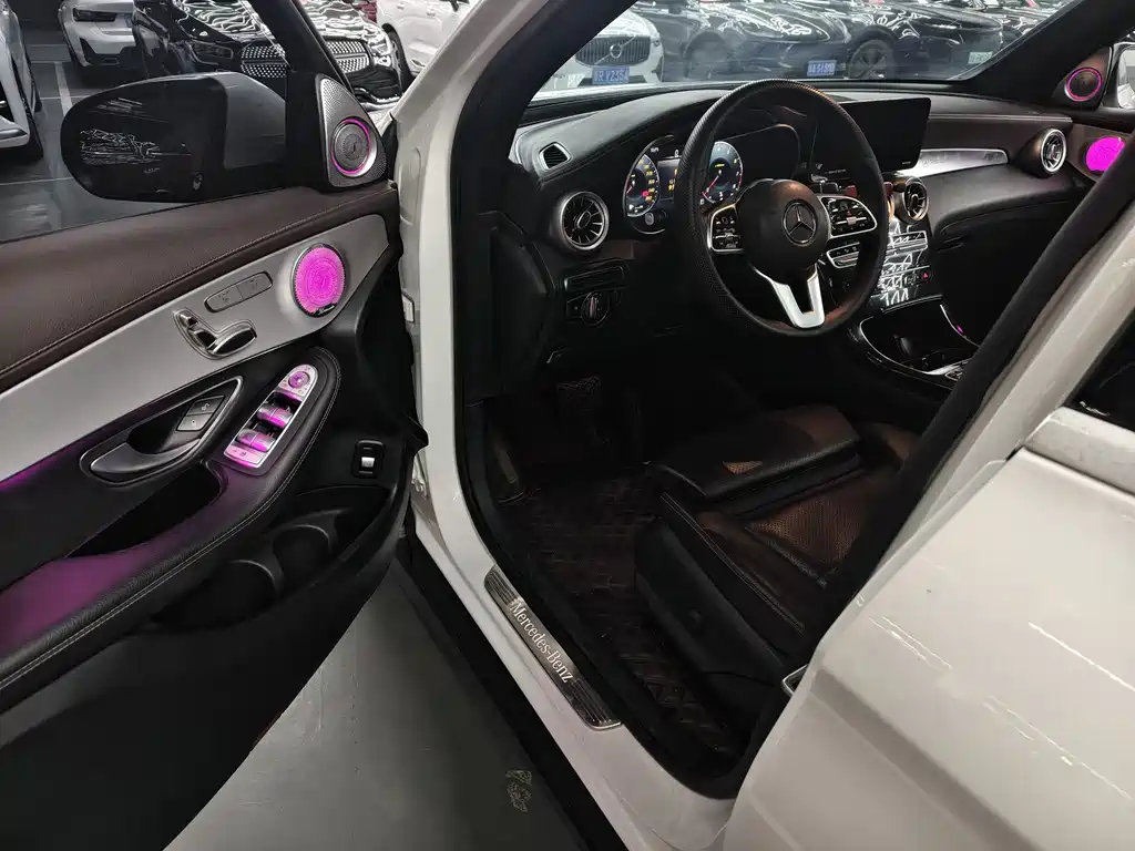 Mercedes-Benz GLC 2022 facelift GLC 260 L 4MATIC dynamic купить на сайте DeffCars