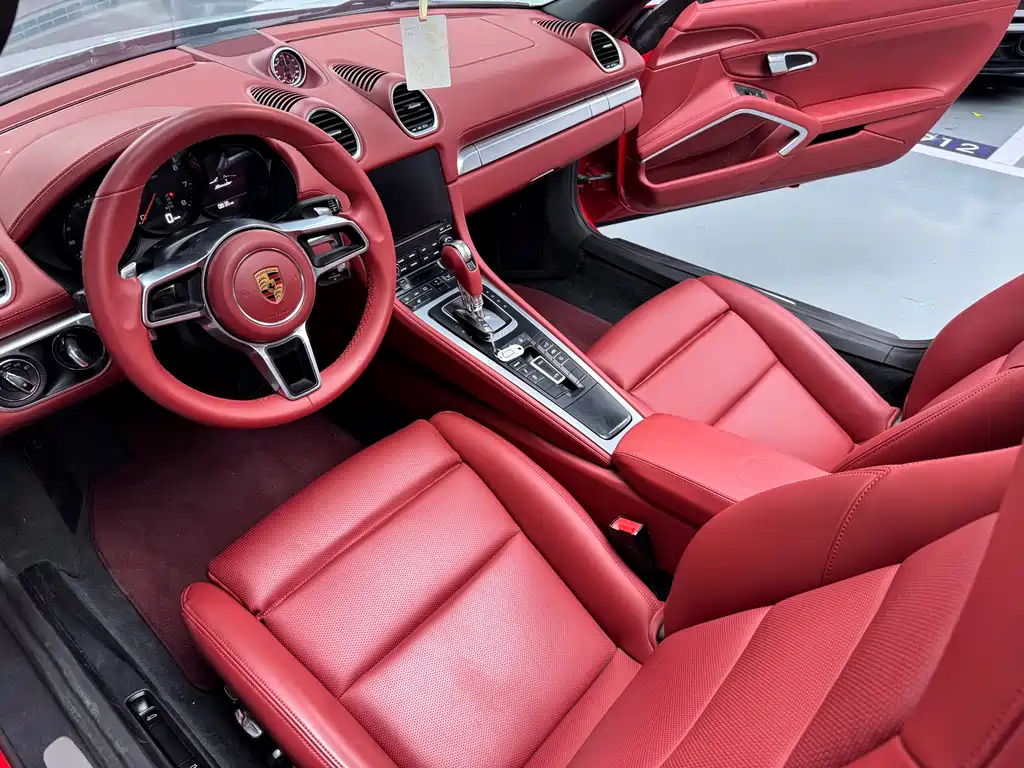 Porsche 718 2018 Boxster 2.0T купить на сайте DeffCars