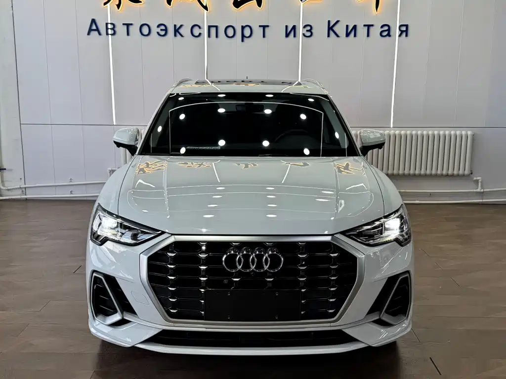 Audi Q3 2023 35 TFSI Fashionable and Dynamic (1.4T) купить на сайте DeffCars