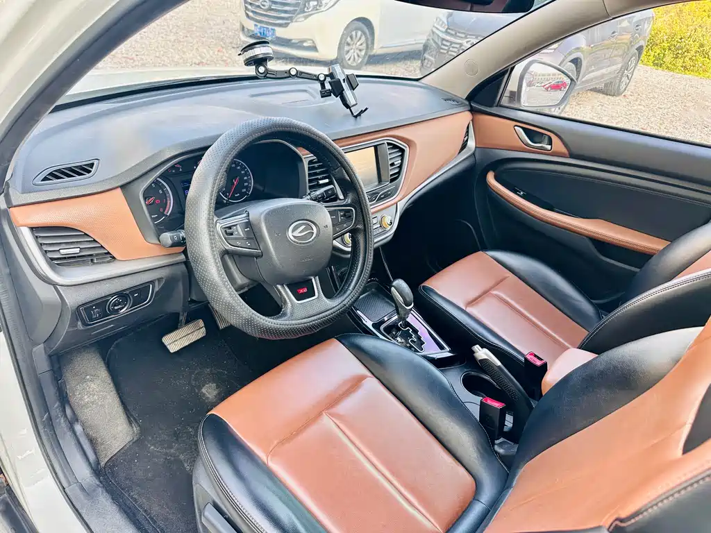 Landwind X2 2017 1.6L automatic sharp version купить на сайте DeffCars