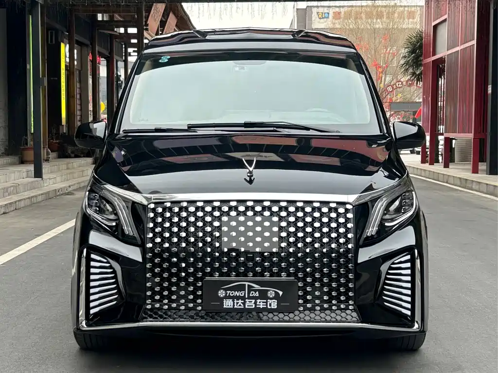 Vito 2023 2.0T Business Edition 7 seats купить на сайте DeffCars