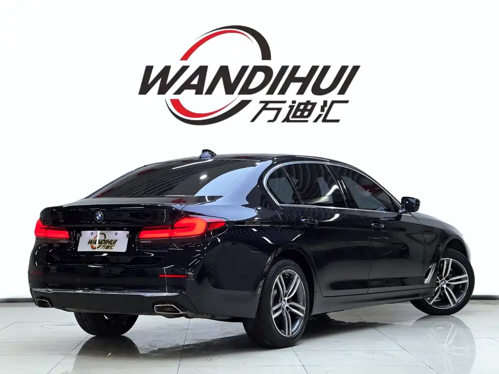 BMW 5 Series 2021 530Li Leading Luxury Package купить на сайте DeffCars