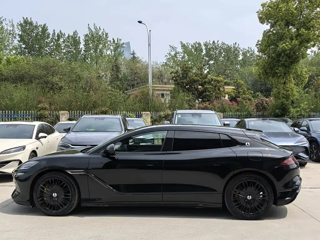 Denza Z9GT 2024 1100 four-wheel drive Ultra version купить на сайте DeffCars