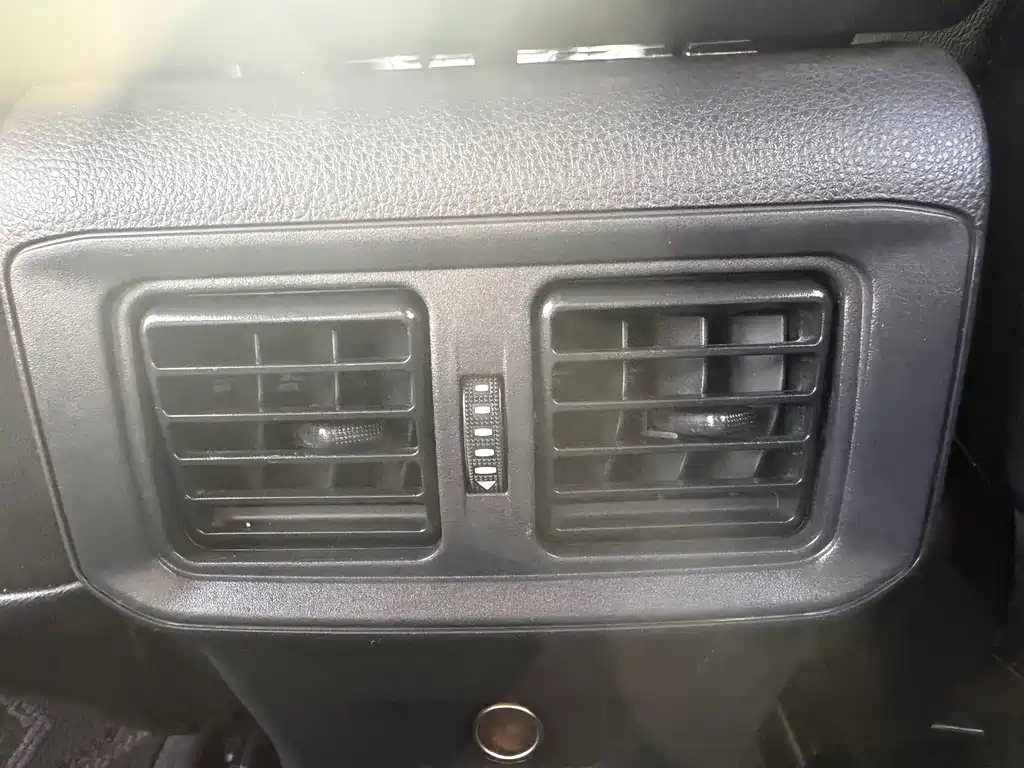 RAV4 Rongfang 2021 2.0L CVT two-wheel drive fashion version купить на сайте DeffCars