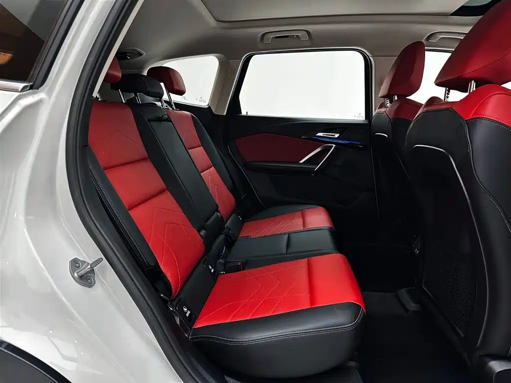 BMW X1 2023 sDrive20Li X Design Package купить на сайте DeffCars