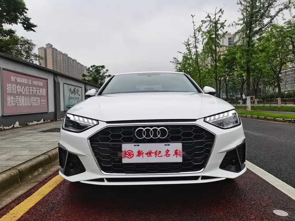 Audi A4L 2023 40 TFSI Fashionable and Dynamic купить на сайте DeffCars