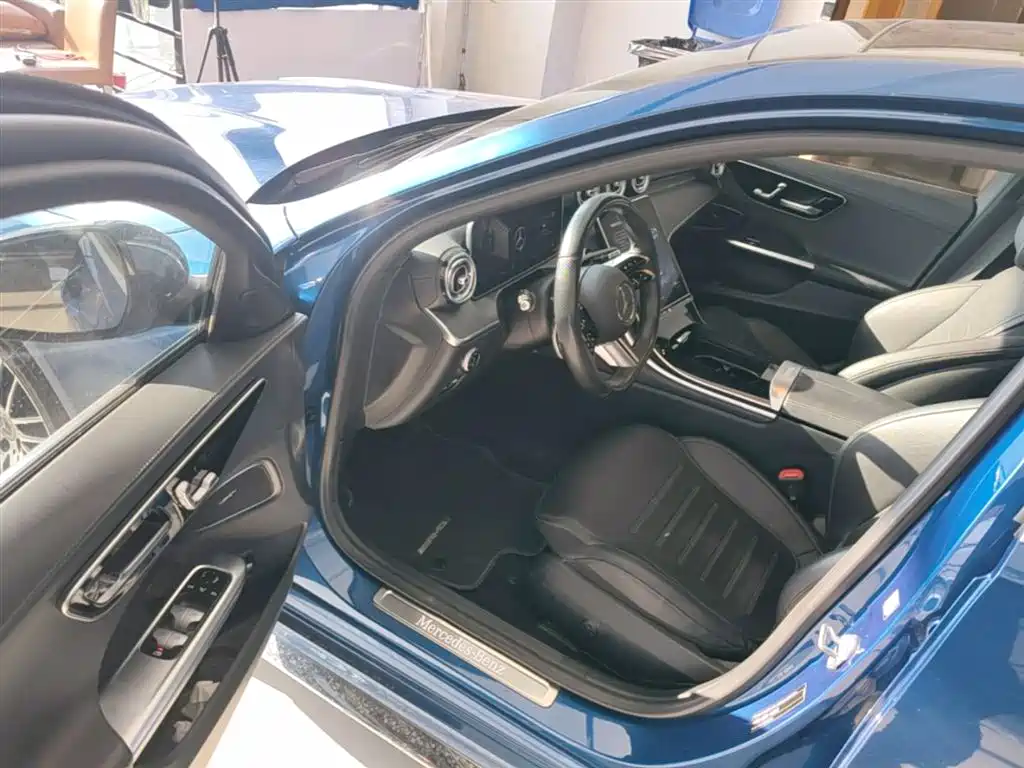 Mercedes-Benz C-Class 2023 C 260 L Sports Edition купить на сайте DeffCars