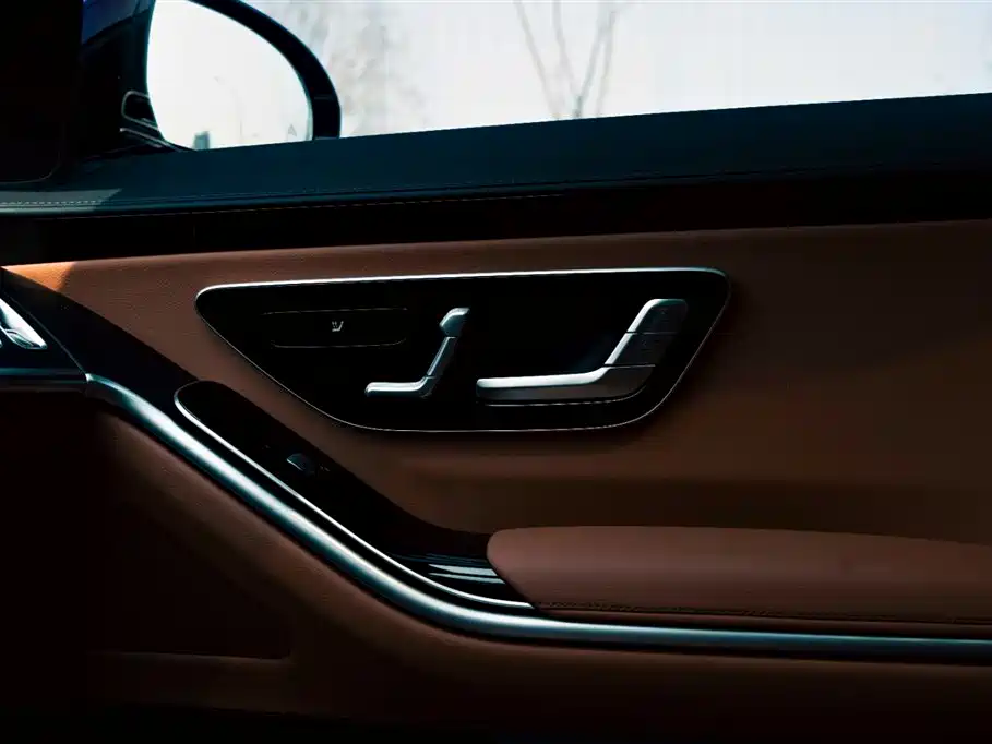 Mercedes-Benz S-Class 2024 S 400 L Business Type купить на сайте DeffCars