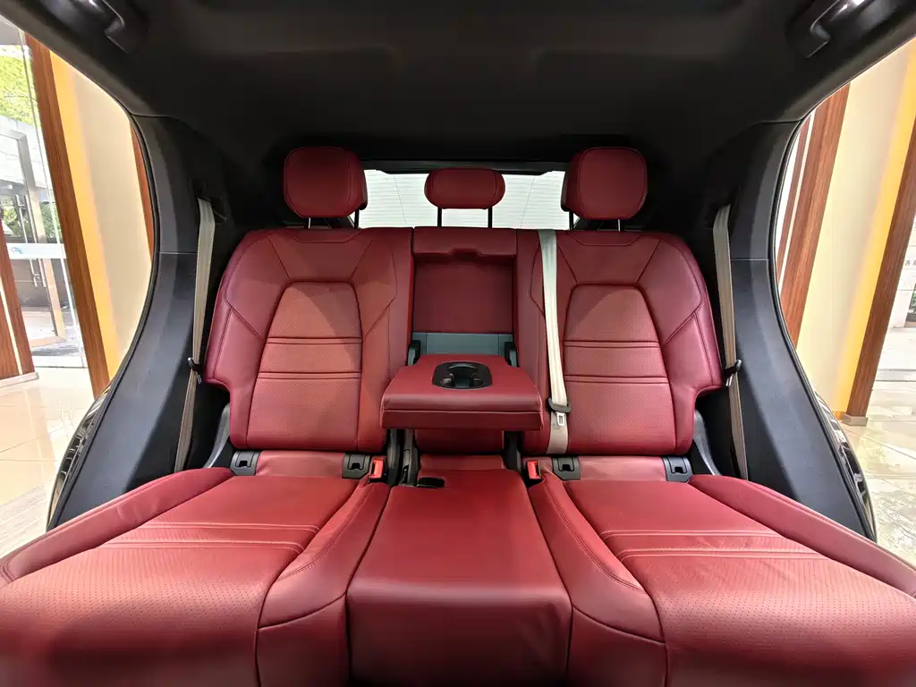 Cayenne 2023 Cayenne Coupé 3.0T Platinum Edition купить на сайте DeffCars