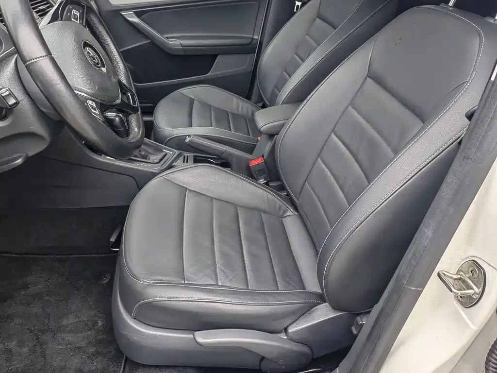 Langxing 2017 230TSI DSG Comfort Edition купить на сайте DeffCars