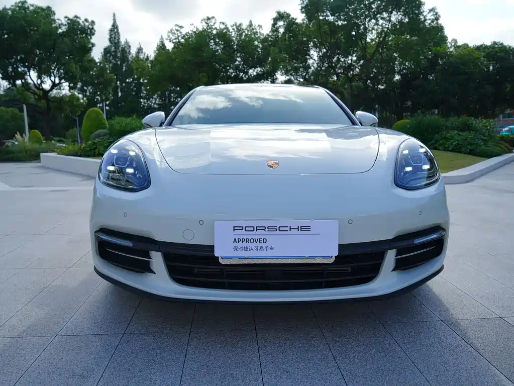 Panamera 2017 Panamera 4 Executive Extended Edition 3.0T купить на сайте DeffCars
