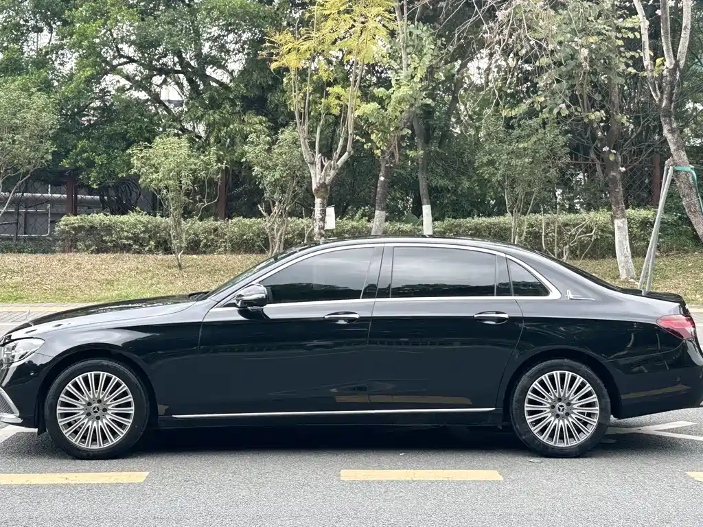 Mercedes-Benz E-Class 2022 E 300 L Fashion купить на сайте DeffCars