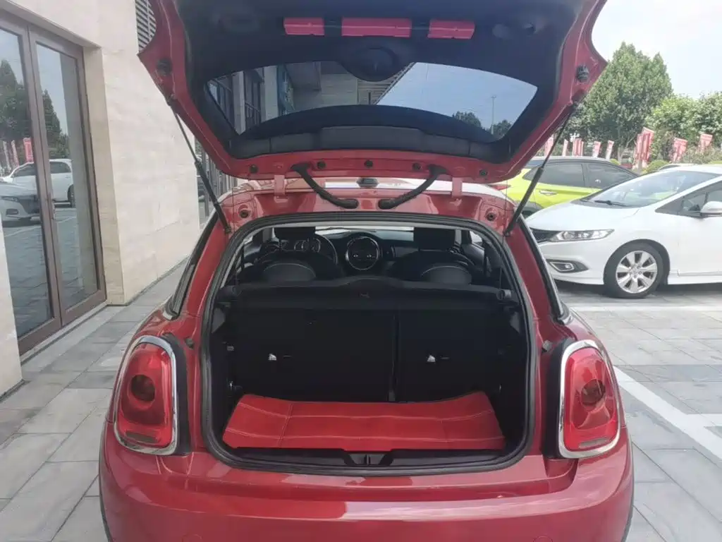 MINI 2014 1.2T ONE купить на сайте DeffCars