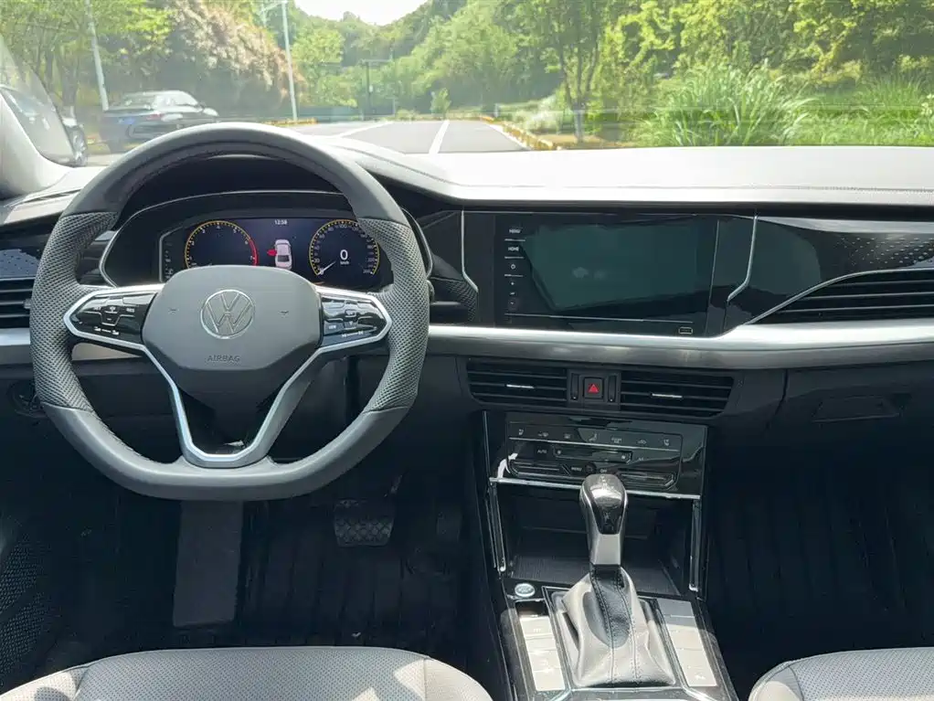 Passat 2024 380TSI Dragon Edition купить на сайте DeffCars