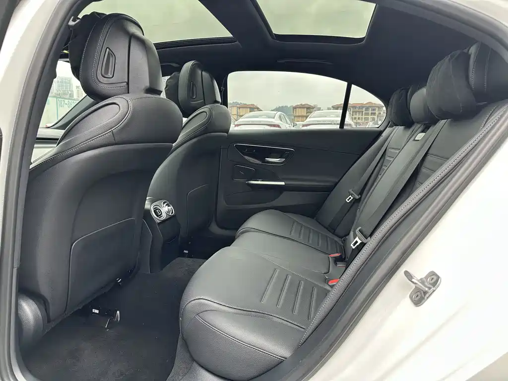 Mercedes-Benz C-Class 2024 C 260 L Sports Edition купить на сайте DeffCars