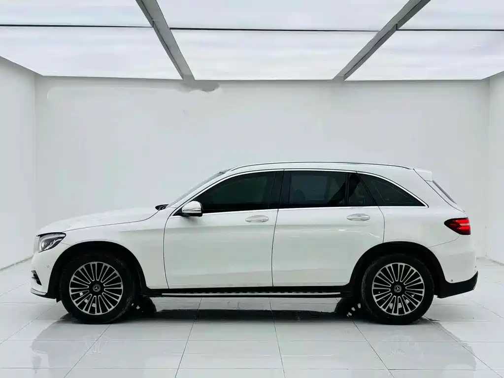 Mercedes-Benz GLC 2019 GLC 260 4MATIC Dynamic купить на сайте DeffCars