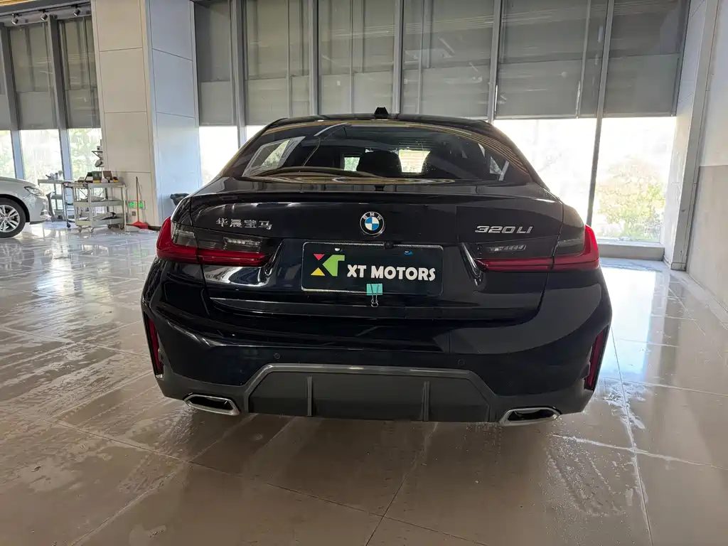 BMW 3 Series 2023 320Li M Sports Package купить на сайте DeffCars